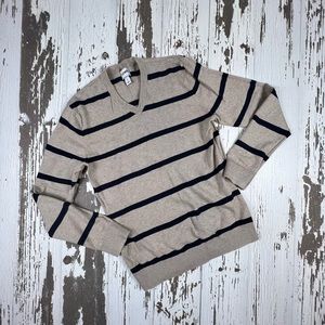 Old Navy V Neck Women Sweater